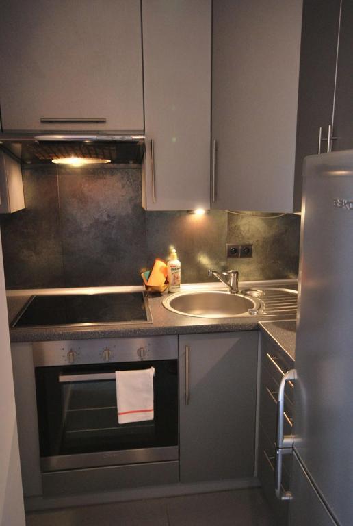 Apartment4You - Solidarnosci Warsaw Room photo